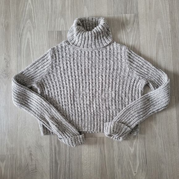 Kismet Sweaters - Kismet Textured Gray Turtleneck Sweater Fall Minimalist Fashion